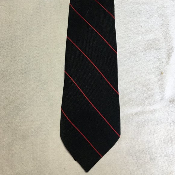 Velducci Black with Red Stripe Men's Tie - Picture 1 of 3